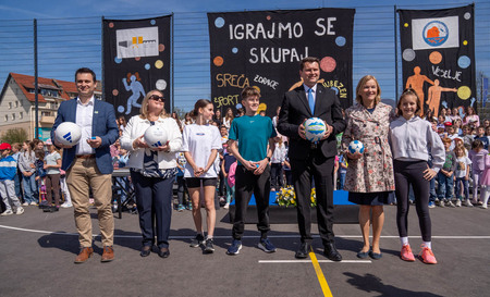 Odprtje športno-rekreacijskega parka med šolama.jpg