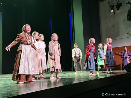 40-letnica Osnovne šole Marije Vere.jpg