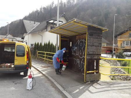 6e132643ad4d8ed18b5ecb4a35d4b13b8de984175f82dedc6d56903e3643c447-001