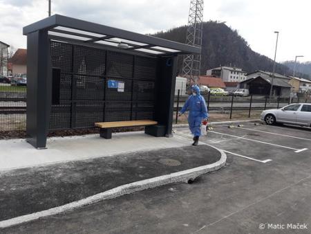 7bee140d0a280b98e3ad250c74d02998357a923fc752d1db4d0068a0c5756118-001