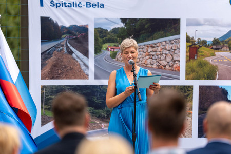 Voditeljica Barbara Božič